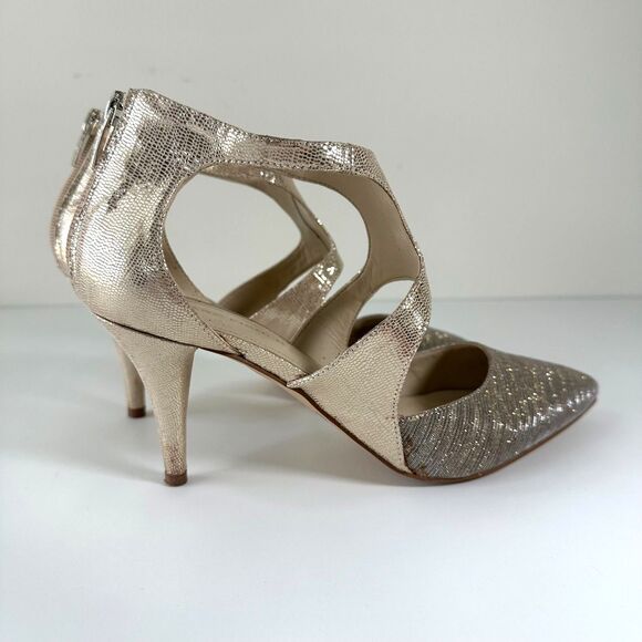 Marc Fisher Size 9 Women's Gold Dress Shoes Heels Pumps - Picture 1 of 7